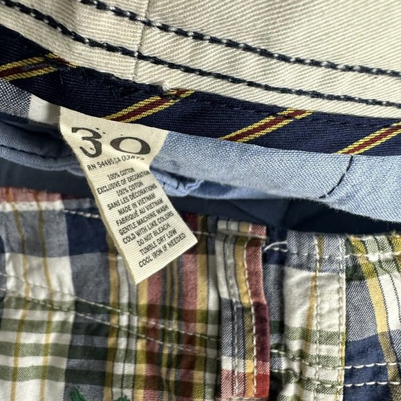 VTG American Eagle Outfitters Mens Longer Length Shorts Size 30 Multicolor Plaid - Picture 8 of 9